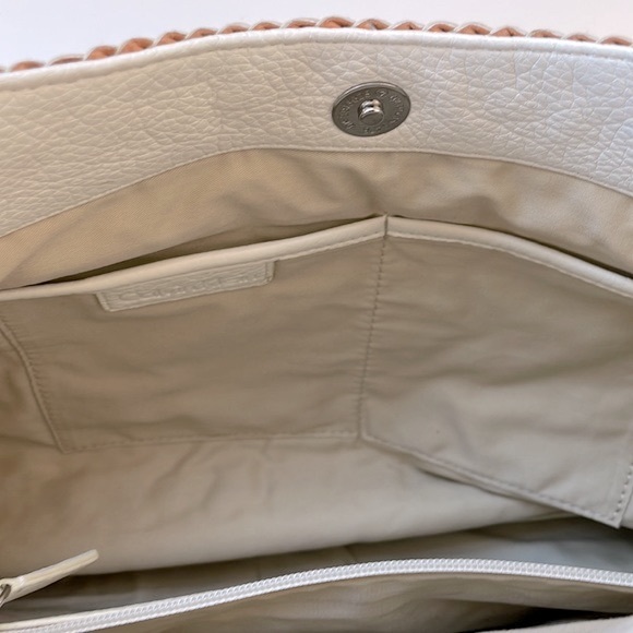 Calvin Klein Woven Leather Hobo Shoulder Bag in White - Picture 5 of 10